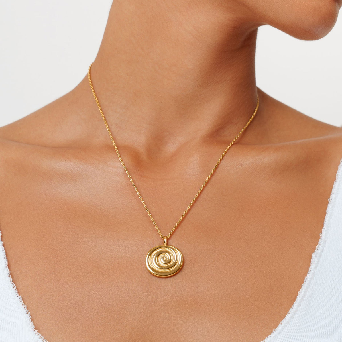 Nalu Necklace 1