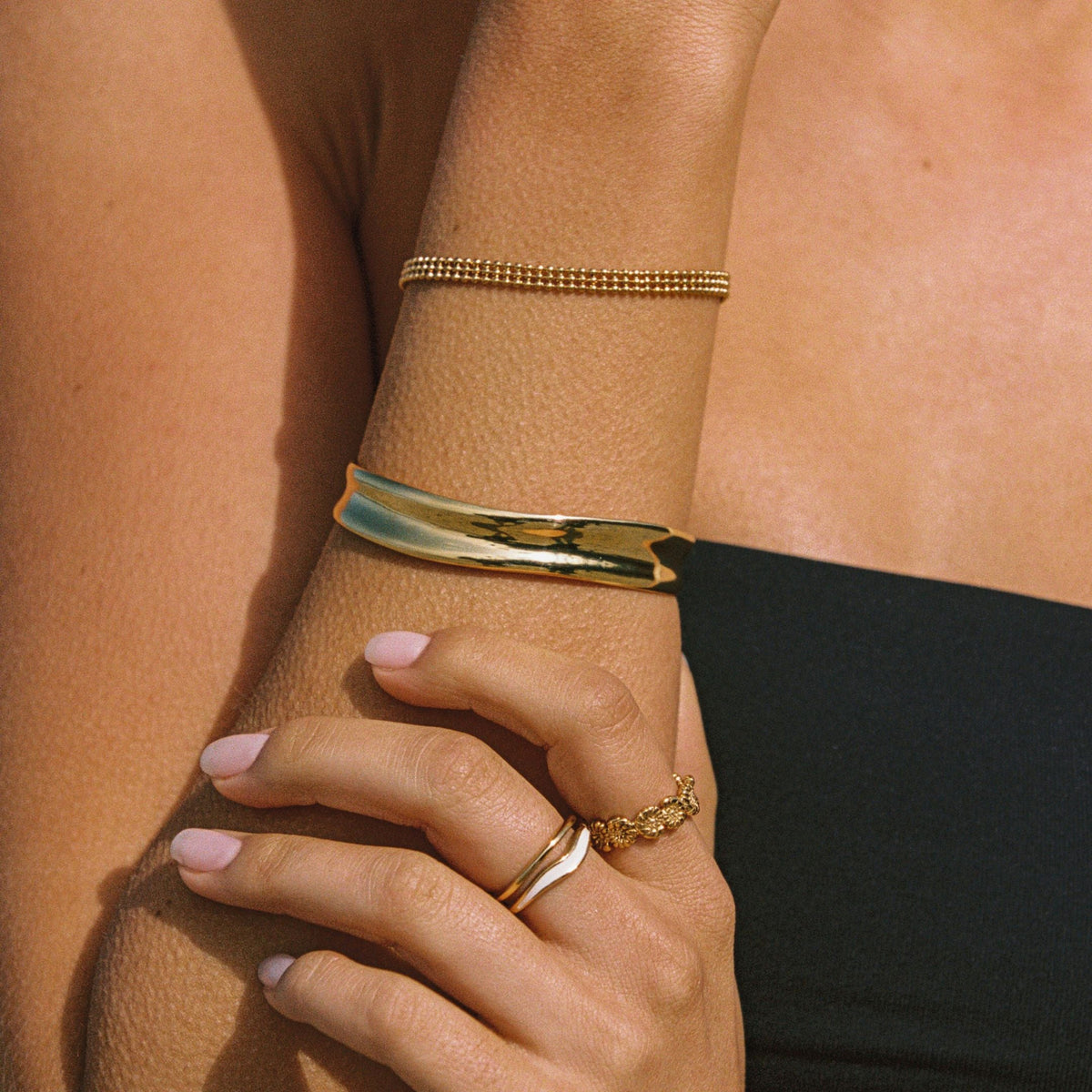 Sol Cuff 9