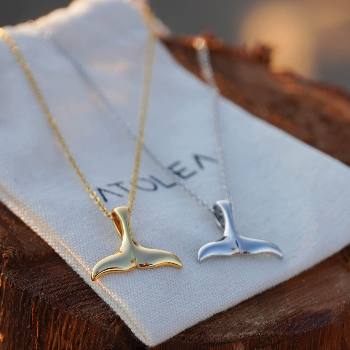 Whale Tail Necklace 7