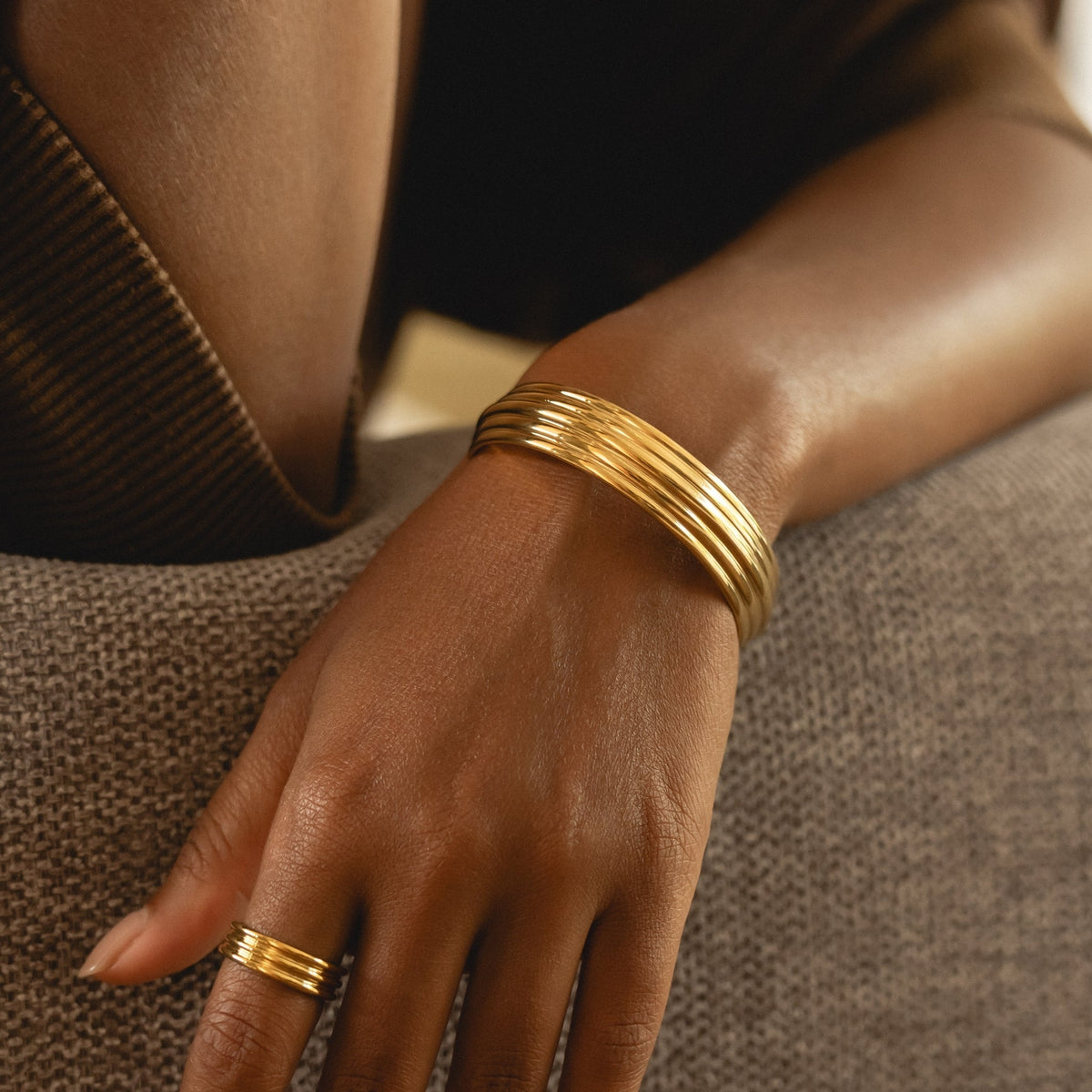 Linea Cuff 3